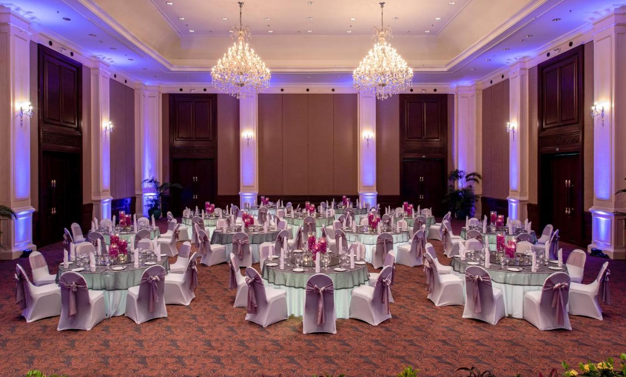 Sofitel Angkor Phokeethra Golf & Spa Resort Siem Reap Buitenkant foto