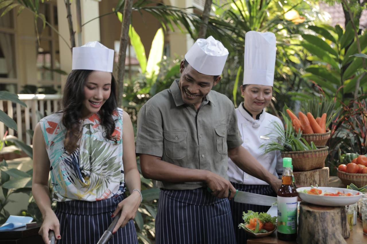 Sofitel Angkor Phokeethra Golf & Spa Resort Siem Reap Buitenkant foto