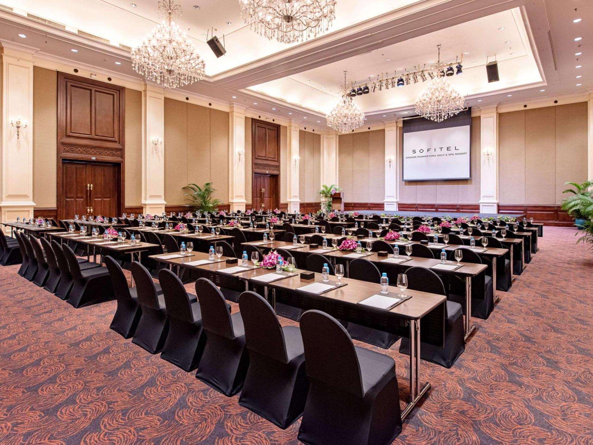 Sofitel Angkor Phokeethra Golf & Spa Resort Siem Reap Buitenkant foto